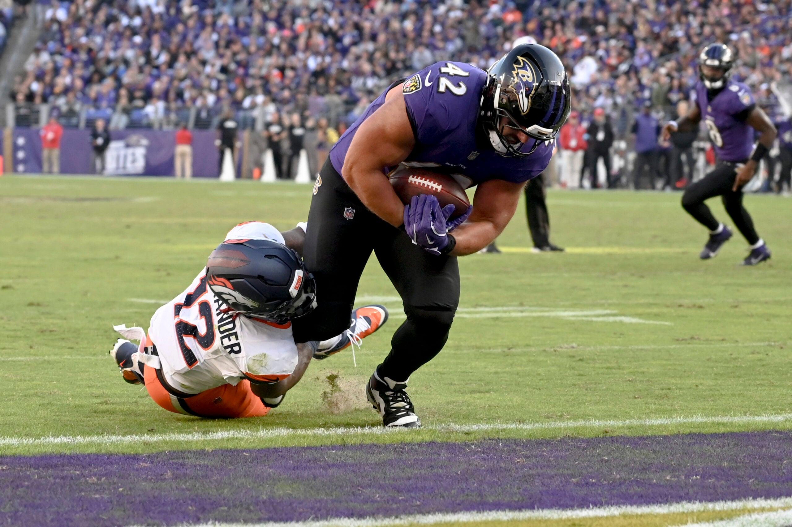 Patrick Ricard during a game with the Baltimore Ravens