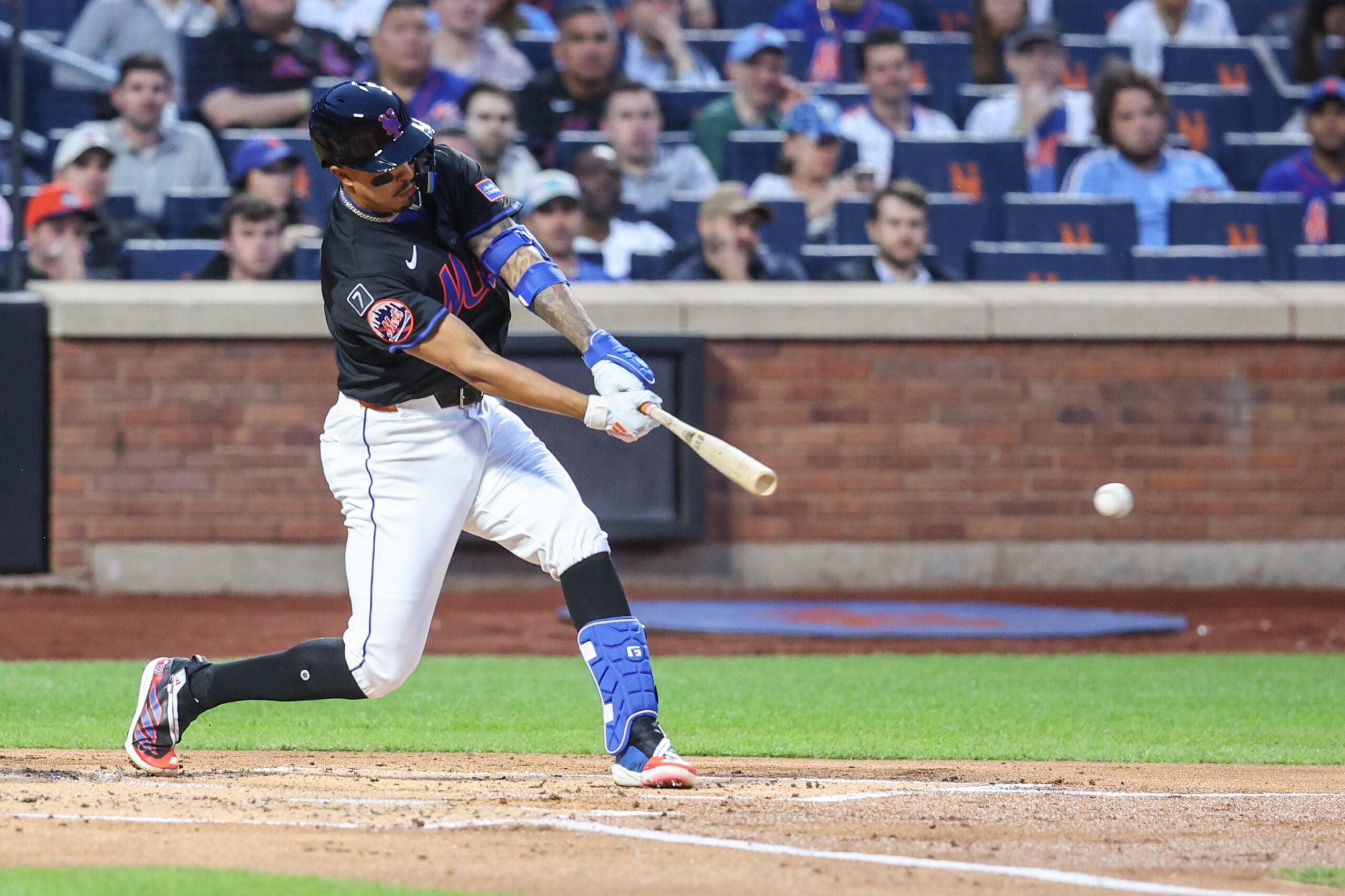 Mark Vientos hitting for the New York Mets against the Philadelphia Phillies