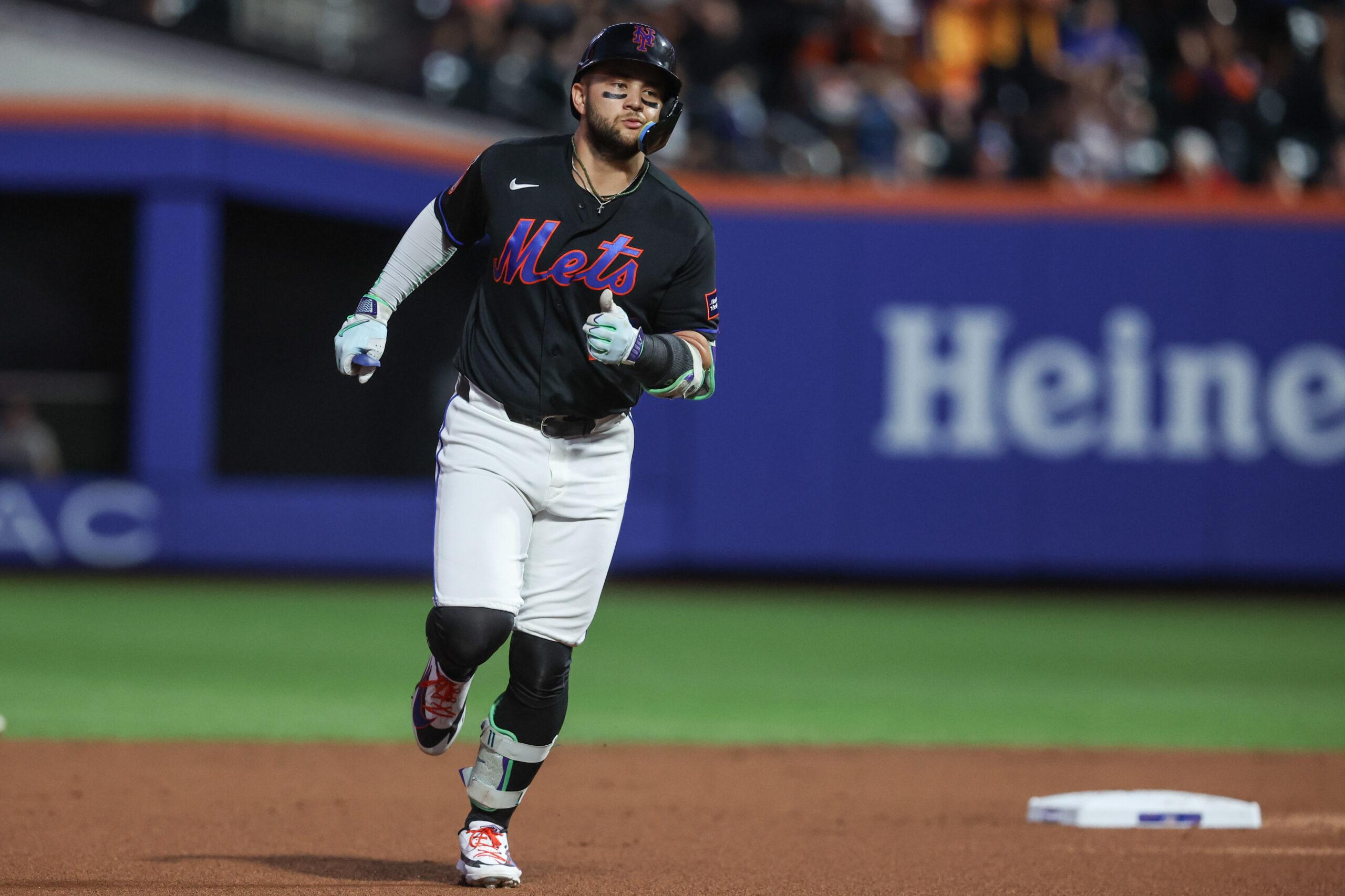 Bo Bichette running the bases for the New York Mets at Citi Field