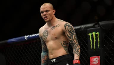 Anthony Smith