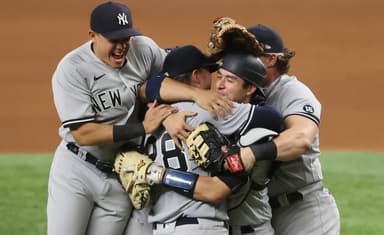 MLB: New York Yankees at Texas Rangers