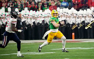 Oregon Ducks quarterback Bo Nix (New York Giants prospect)