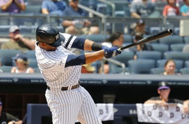 New York Yankees, Edwin Encarnacion