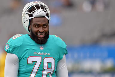 New York Giants sign Terrence Fede.