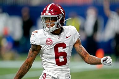New York Giants, Devonta Smith