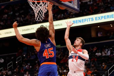 knicks, jericho sims