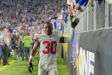 new york giants, darnay holmes