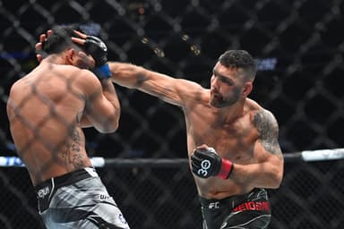 MMA: UFC 292 - Weidman vs Tavares
