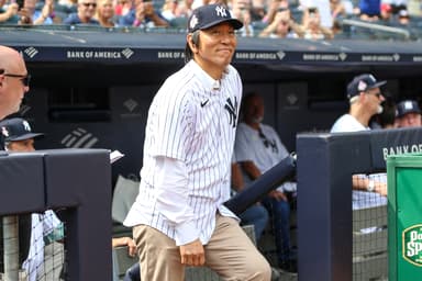 mlb: milwaukee brewers at new york yankees, hideki matsui