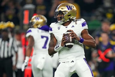 Washington Huskies quarterback Michael Penix Jr. (9) (New York Giants draft prospect)
