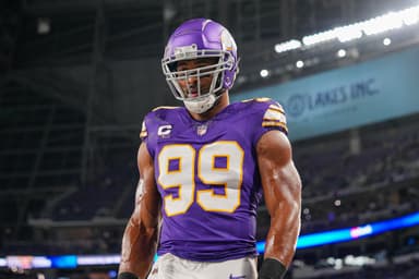 nfl: chicago bears at minnesota vikings, danielle hunter, new york giants