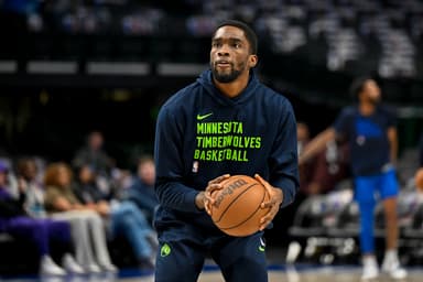 Minnesota Timberwolves guard Shake Milton (Knicks)