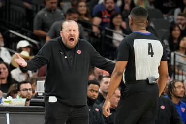 NBA: New York Knicks at San Antonio Spurs