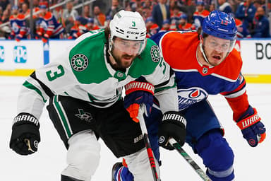 Chris Tanev, Rangers, Stars