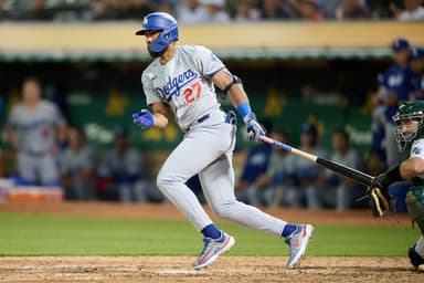 MLB: Los Angeles Dodgers at Oakland Athletics, amed rosario, yankees
