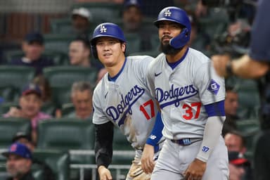 MLB: Los Angeles Dodgers at Atlanta Braves, teoscar hernandez