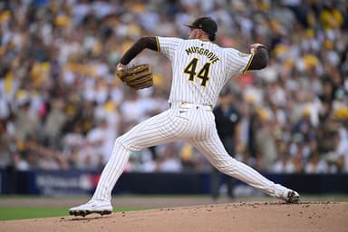 MLB: Playoffs-Atlanta Braves at San Diego Padres