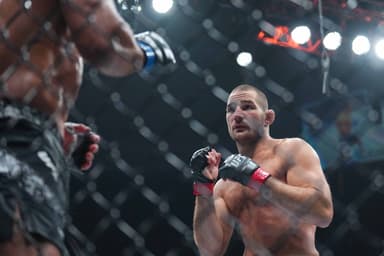 MMA: UFC 302-Strickland vs Costa
