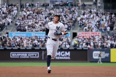 MLB: Milwaukee Brewers at New York Yankees