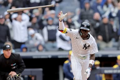 MLB: Milwaukee Brewers at New York Yankees, jazz chisholm