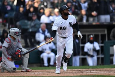 MLB: Boston Red Sox at Chicago White Sox, yankees, luis robert, mets