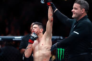 MMA: UFC Fight Night - Edmonton - Moreno vs Albazi