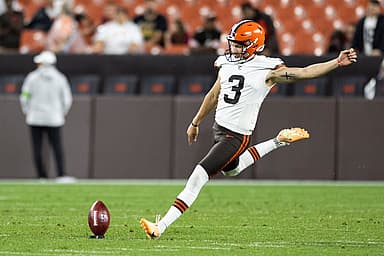 nfl: preseason-washington commanders at cleveland browns, cade york, new york giants