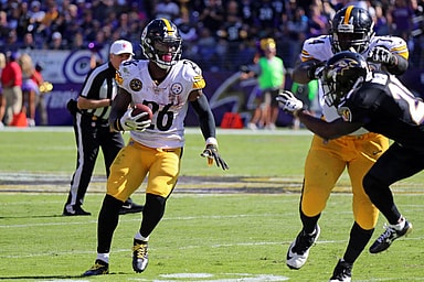 The New York Jets signed running back LeVeon Bell to a big contract during the 2019 offseason.