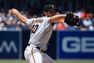 New York Yankees looking into Madison Bumgarner?