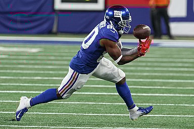 New York Giants wide receiver Jamison Crowder (80) catches the ball during the second half against the Carolina Panthers at MetLife Stadium