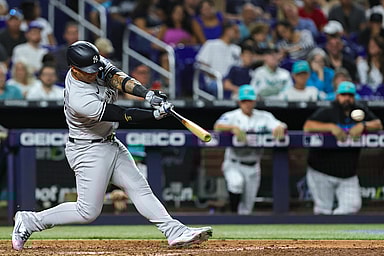 mlb: new york yankees at miami marlins, gleyber torres
