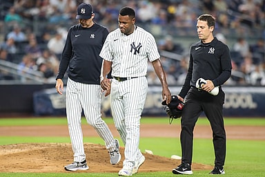 mlb: milwaukee brewers at new york yankees, luis severino