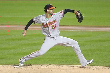 Baltimore Orioles starting pitcher Jorge Lopez (21) pitches against the New York Mets during the first inning at Citi Field