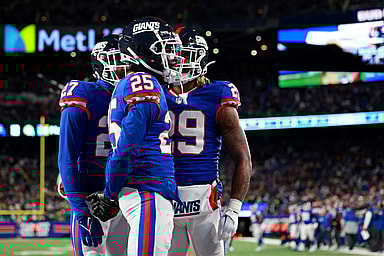 New York Giants cornerback Deonte Banks (25) celebrates after a play during the fourth quarter against the Green Bay Packers at MetLife Stadium
