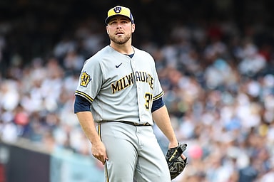 MLB: Milwaukee Brewers at New York Yankees