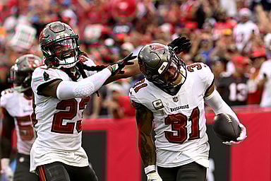 nfl: tennessee titans at tampa bay buccaneers, antoine winfield jr., new york giants