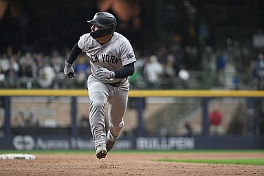 MLB: New York Yankees at Milwaukee Brewers