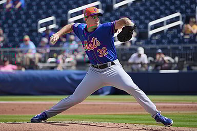 Feb 26, 2024; West Palm Beach, Florida, USA;  New York Mets starting pitcher Max Kranick (32) pitches against the Washington Nationals in the first inning at CACTI Park of the Palm Beaches. Mandatory Credit: Jim Rassol-Imagn Images