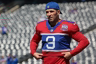 Sep 8, 2024; East Rutherford, New Jersey, USA; New York Giants place kicker Graham Gano (9) on the field before the game against the Minnesota Vikings at MetLife Stadium. Mandatory Credit: Vincent Carchietta-Imagn Images