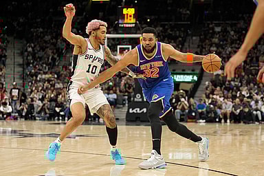 NBA: New York Knicks at San Antonio Spurs