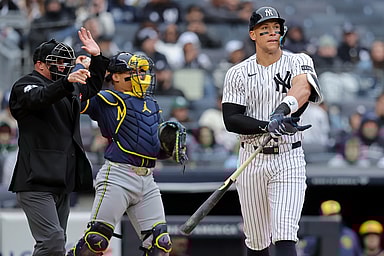 MLB: Milwaukee Brewers at New York Yankees