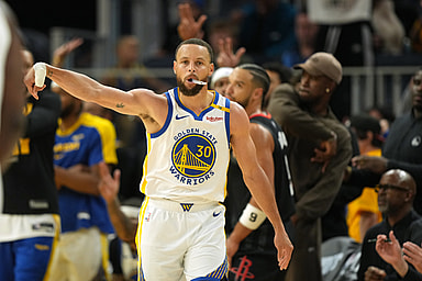 NBA: Playoffs-Houston Rockets at Golden State Warriors