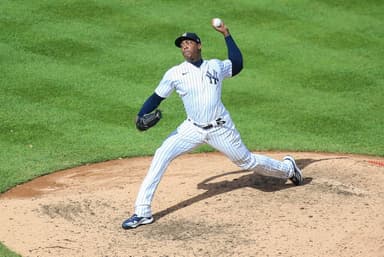 New York Yankees, Aroldis Chapman