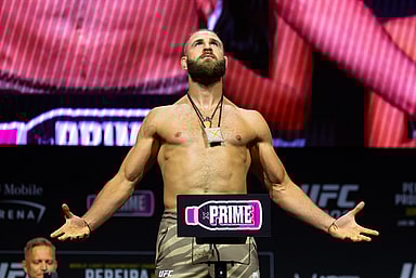 MMA: UFC 303-Weigh Ins