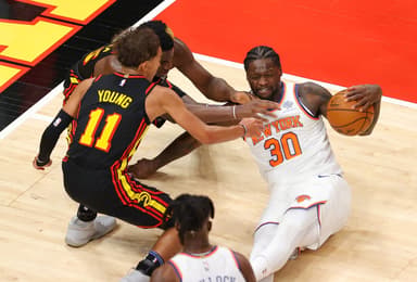 knicks, julius randle, trae young