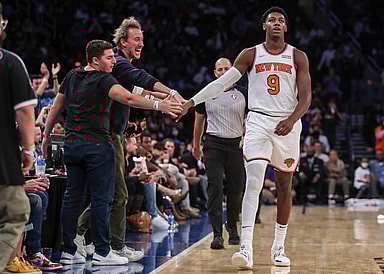 Knicks courtside seats, RJ Barrett-