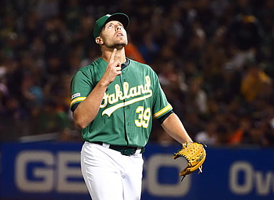 Should the New York Mets target Blake Treinen?