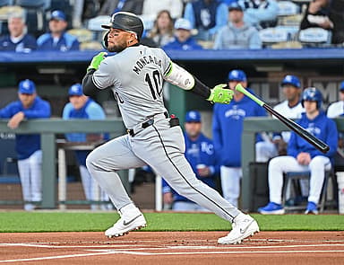 MLB: Chicago White Sox at Kansas City Royals, yankees, yoan moncada
