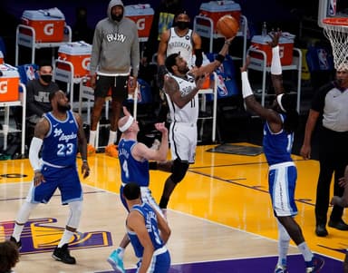 Kyrie Irving, Nets, Lakers