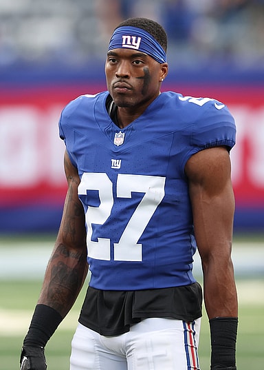 New York Giants safety Jason Pinnock (27) looks on during warm ups before the game against the Carolina Panthers at MetLife Stadium